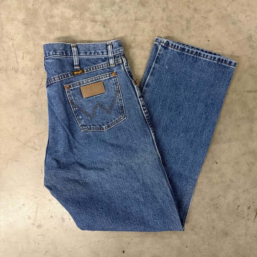 Wrangler 13MWZGK Size 36x32 Blue Denim Cowboy Cut Jeans